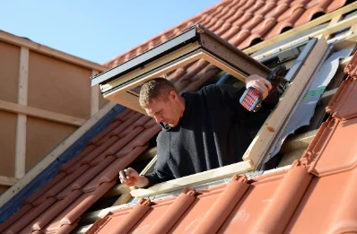 Pose de fenêtres de toit Velux à Narnhac